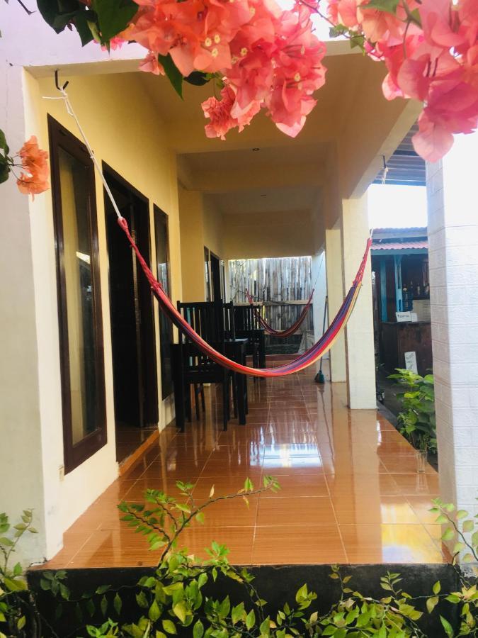 The Joe Bungalow Gili Trawangan Exterior photo